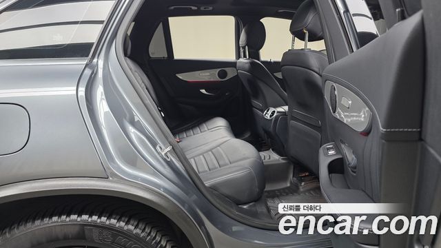 Mercedes-Benz GLC-Class 2021 — photo 17
