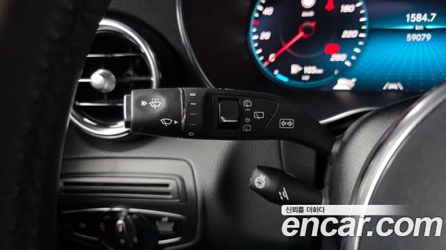 Mercedes-Benz GLC-Class 2021 — photo 26