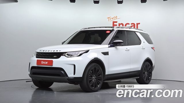 Land Rover Discovery 2017 — photo 1