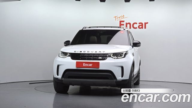 Land Rover Discovery 2017 — photo 3