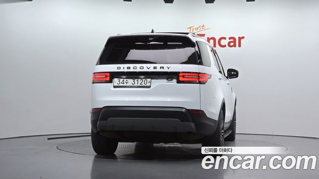 Land Rover Discovery 2017 — photo 4