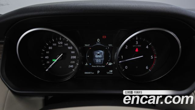 Land Rover Discovery 2017 — photo 11