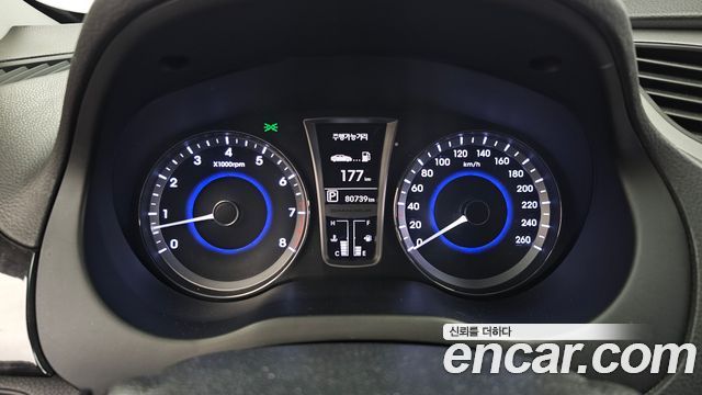 Hyundai Grandeur 2014 — photo 11