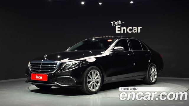 Mercedes-Benz E-Class 2019 — photo 1