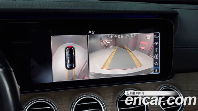 Mercedes-Benz E-Class 2019 — photo 24