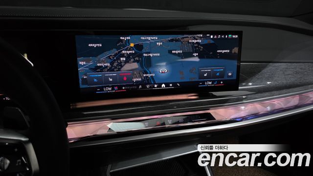 BMW 7-Series 2023 — photo 14