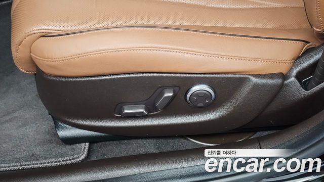 Genesis G80 2021 — photo 32