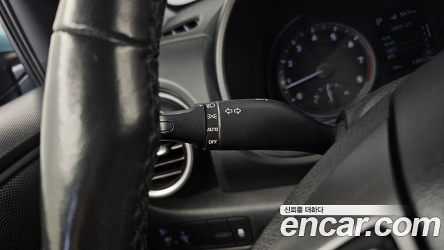 Hyundai Kona 2018 — photo 28