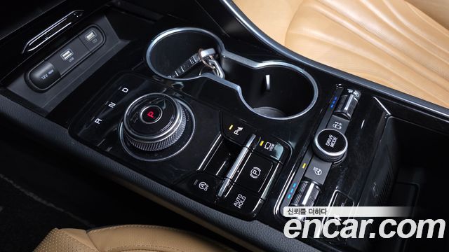 Kia K5 2022 — photo 9