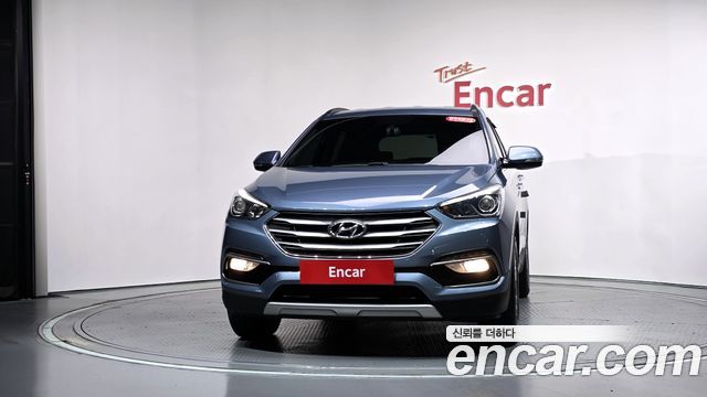 Hyundai Santafe 2016 — photo 3