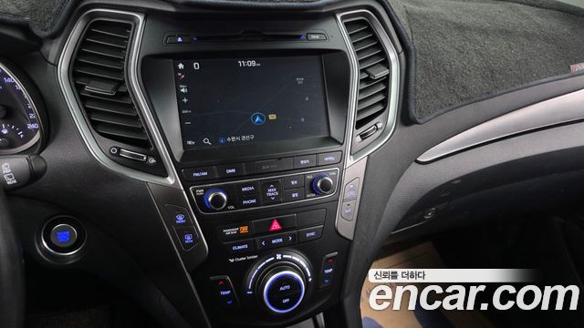 Hyundai Santafe 2016 — photo 19