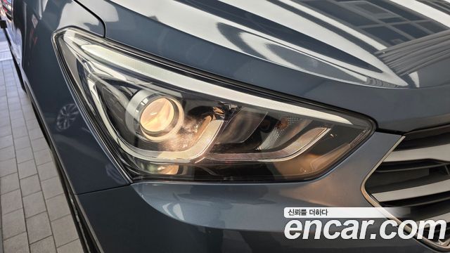 Hyundai Santafe 2016 — photo 8