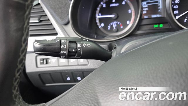 Hyundai Santafe 2016 — photo 30