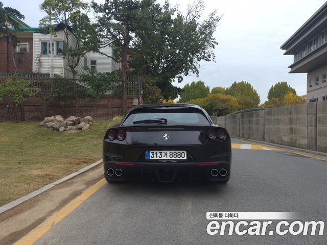 Ferrari GTC4 Lusso 2018 — photo 4