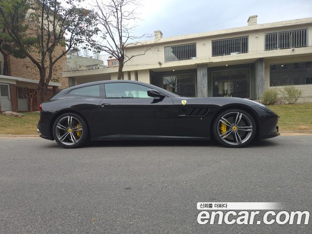 Ferrari GTC4 Lusso 2018 — photo 6