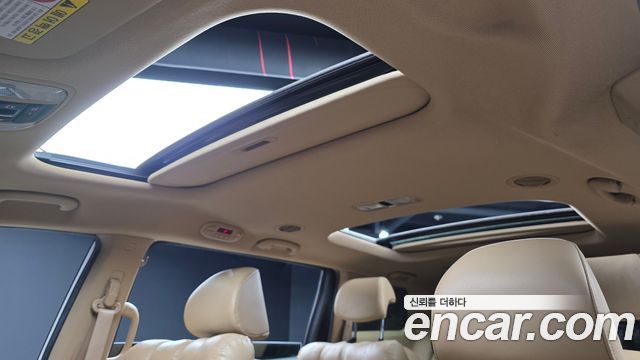 Kia Canival 2016 — photo 18