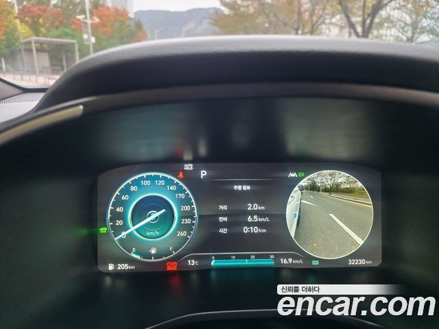 Hyundai Santafe 2023 — photo 8
