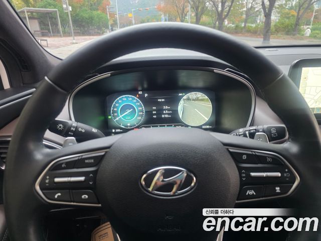 Hyundai Santafe 2023 — photo 9
