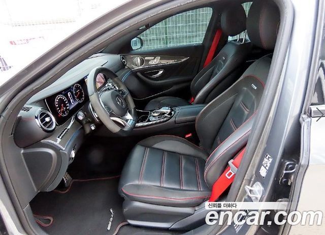 Mercedes-Benz E-Class 2018 — photo 5