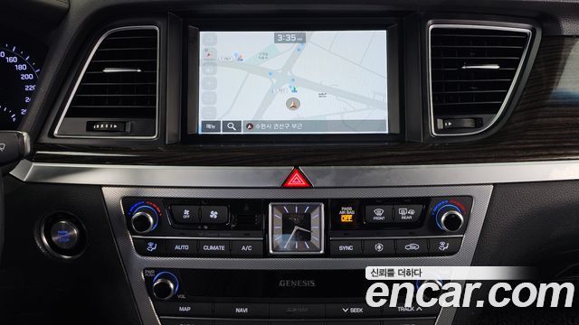 Genesis G80 2019 — photo 14