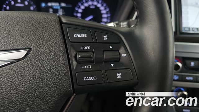 Genesis G80 2019 — photo 18