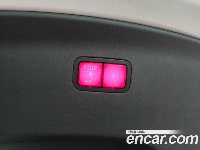Mercedes-Benz AMG GT 2020 — photo 18