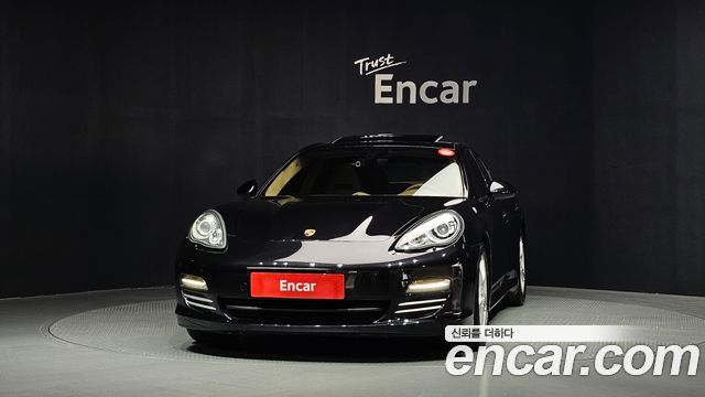 Porsche Panamera 2010 — photo 3