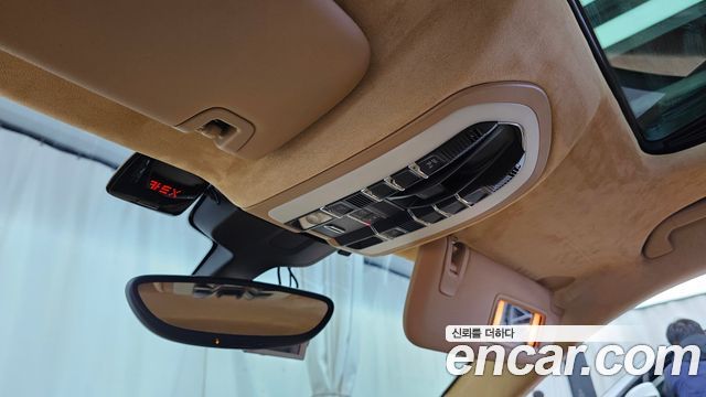 Porsche Panamera 2010 — photo 17