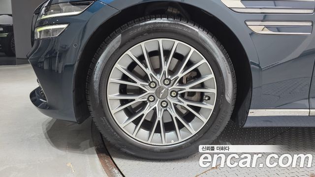 Genesis G80 2022 — photo 5