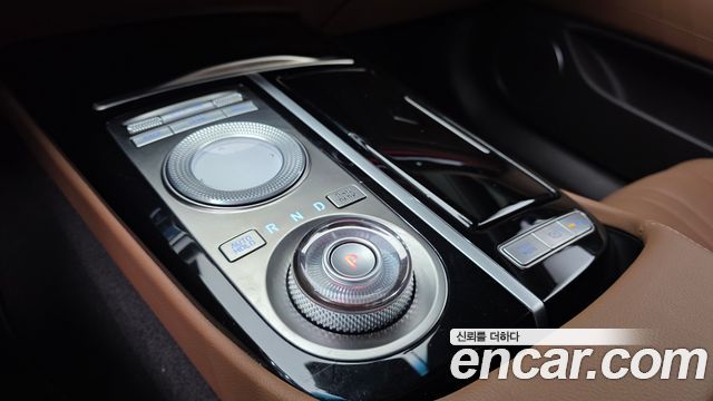 Genesis G80 2022 — photo 12