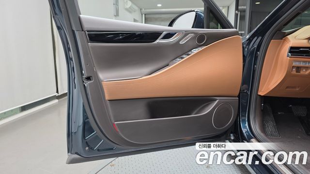 Genesis G80 2022 — photo 14