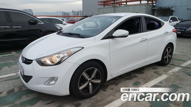 Hyundai AVANTE 2012 — photo 1