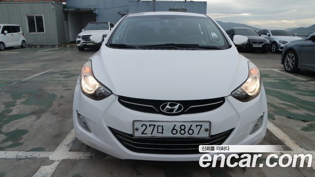 Hyundai AVANTE 2012 — photo 3