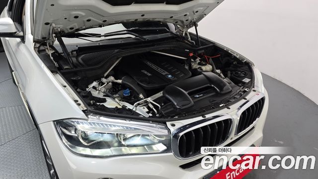 BMW X6 2017 — photo 6
