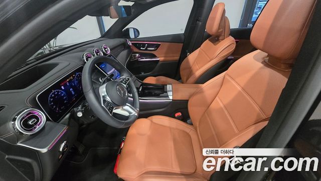 Mercedes-Benz GLC-Class 2026 — photo 10