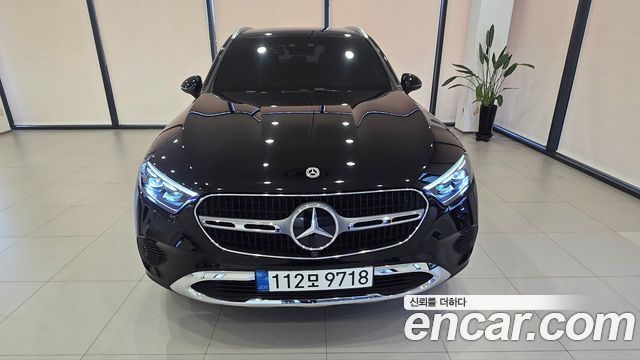 Mercedes-Benz GLC-Class 2026 — photo 11