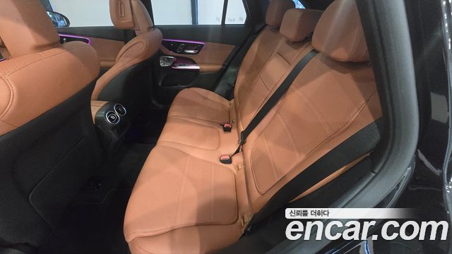 Mercedes-Benz GLC-Class 2026 — photo 13