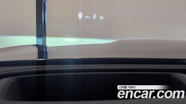 Mercedes-Benz GLC-Class 2026 — photo 15