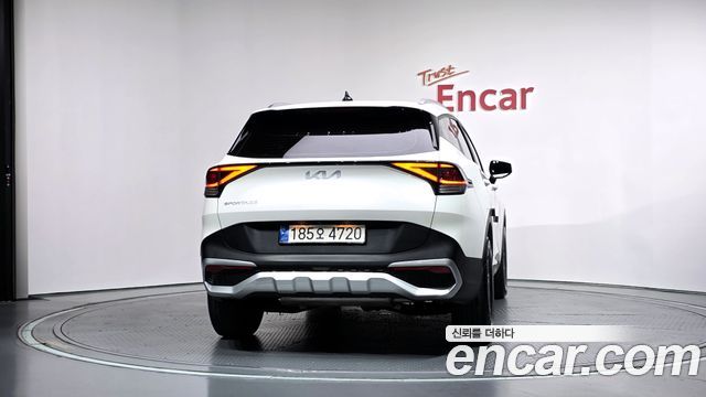 Kia Sportage 2022 — photo 4