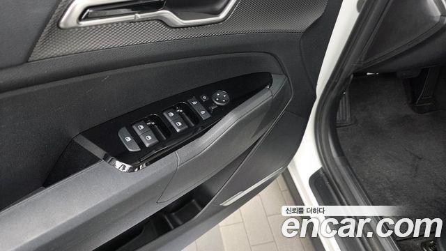 Kia Sportage 2022 — photo 29