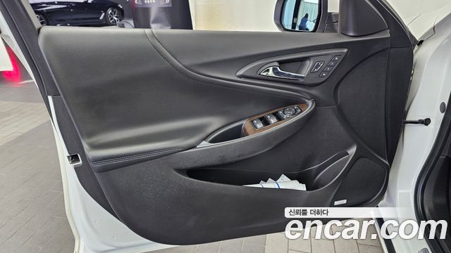 Chevrolet Korea Malibu 2017 — photo 14