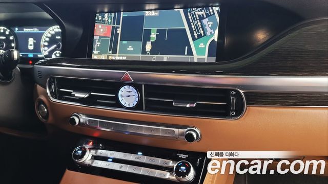 Genesis G90 2019 — photo 12