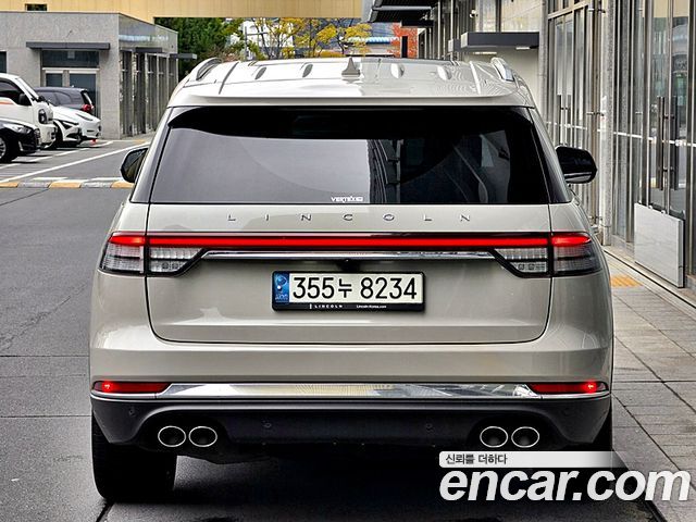 Lincoln Aviator 2020 — photo 12