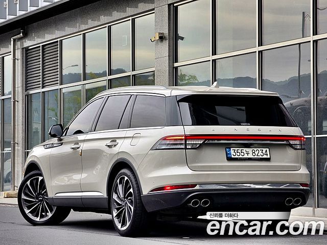 Lincoln Aviator 2020 — photo 13