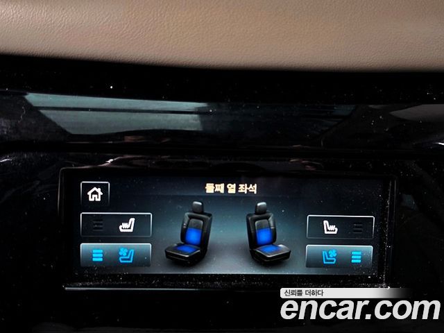 Lincoln Aviator 2020 — photo 19