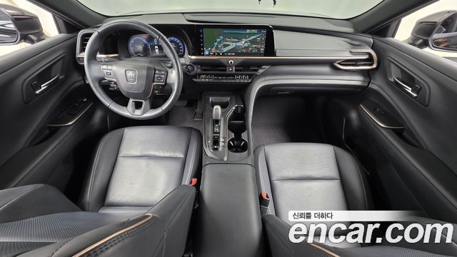 Toyota Crown 2023 — photo 10