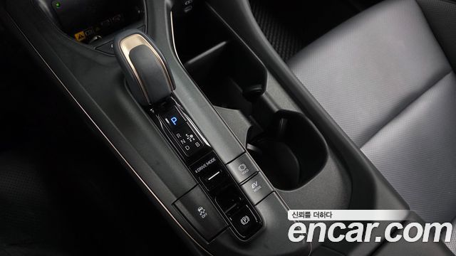 Toyota Crown 2023 — photo 12