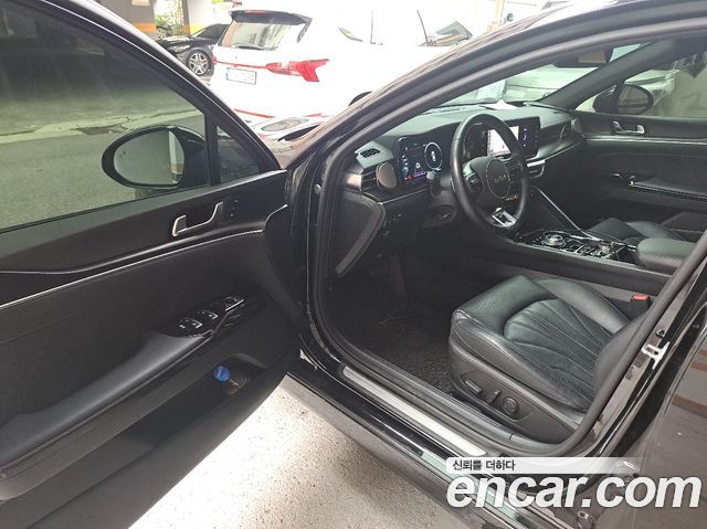 Kia K5 2023 — photo 8
