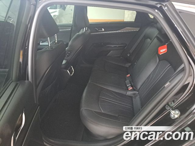 Kia K5 2023 — photo 19