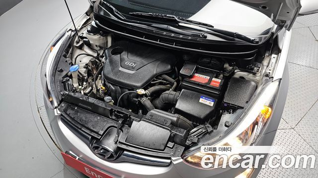 Hyundai AVANTE 2015 — photo 6